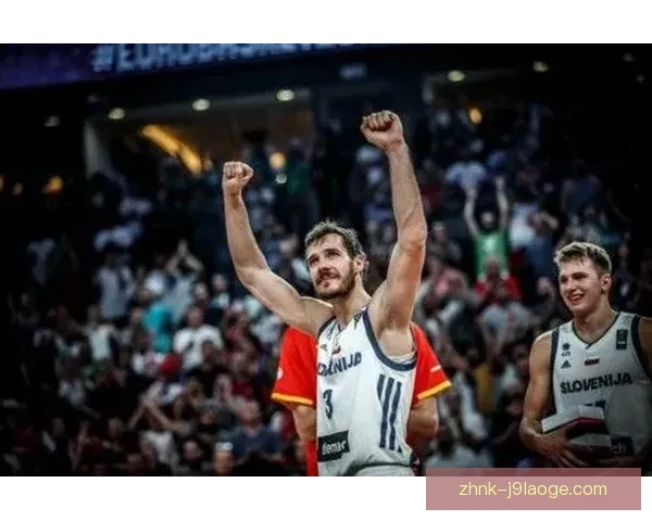 2024欧洲杯最佳阵容评选库库雷利亚力压群雄成为左后卫首选